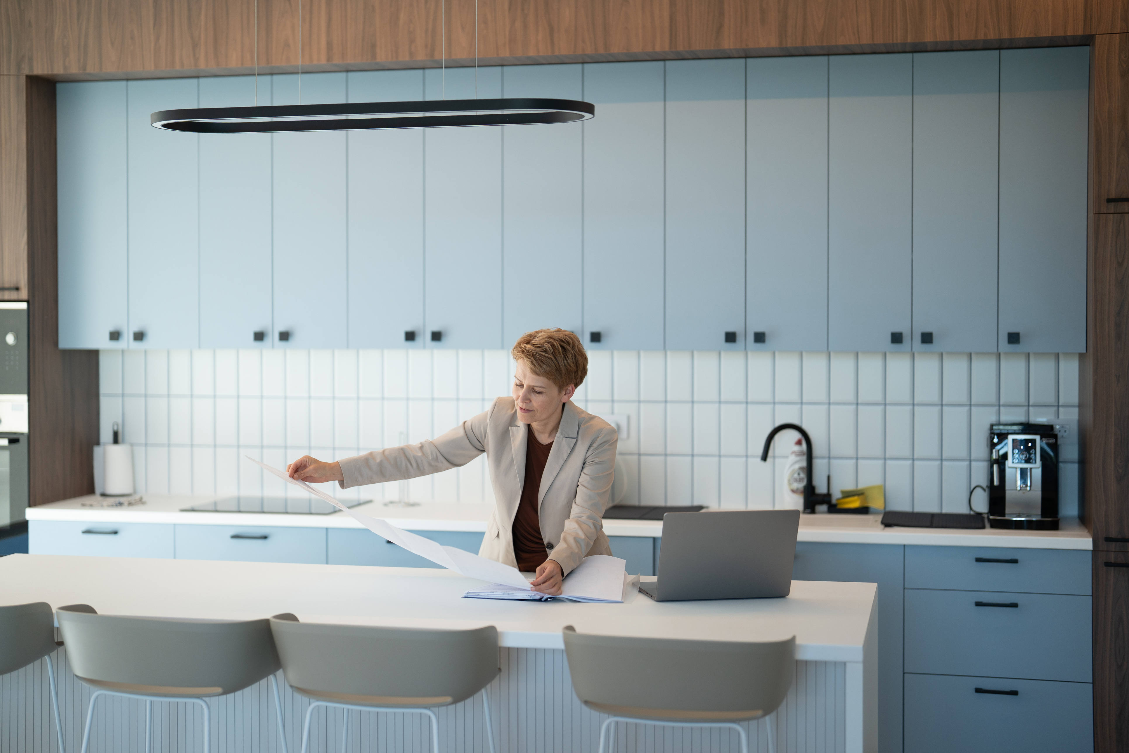 Cuisiniste Atelier Kitsa au travail